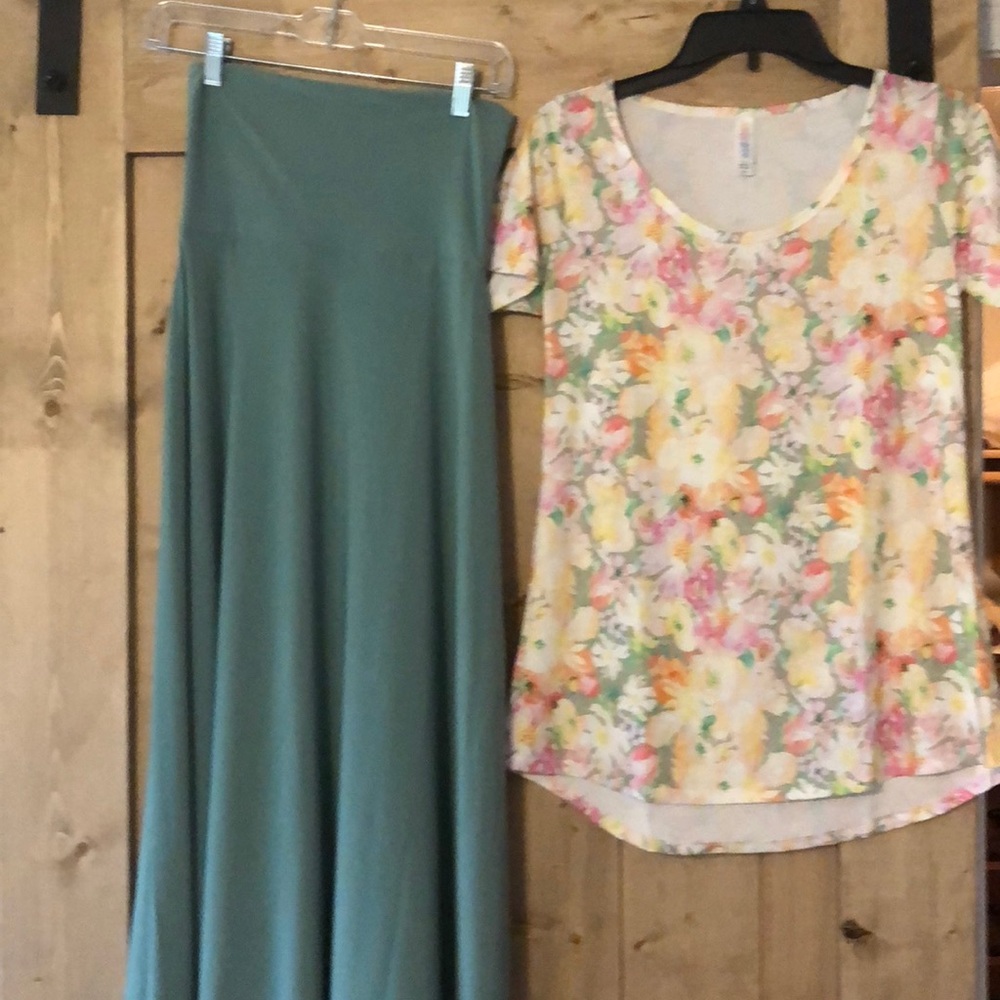 Lularoe outfit worn once